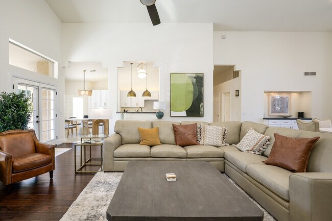 Foto del edificio - 9375 E Sutherland Way