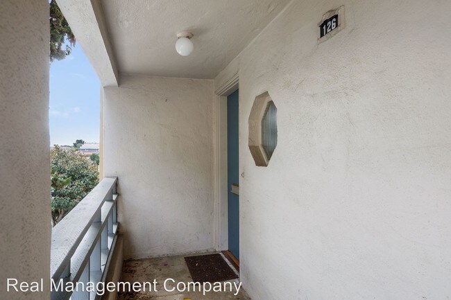 Foto del edificio - 2 br, 1 bath Apartment - 126 Bradford Street
