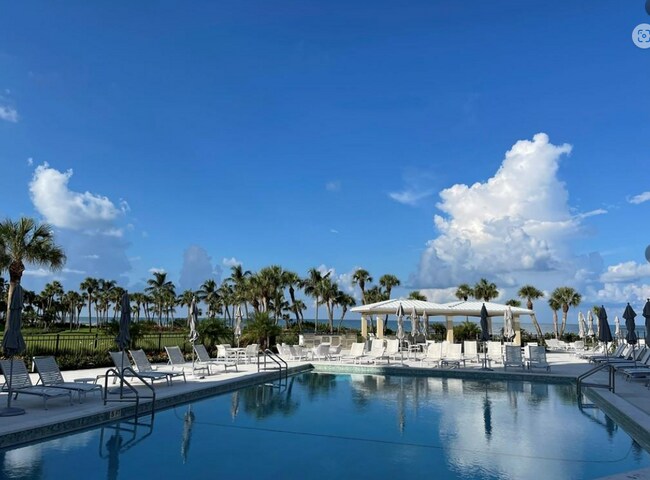 Foto del edificio - 4041 Gulf Shore Blvd N