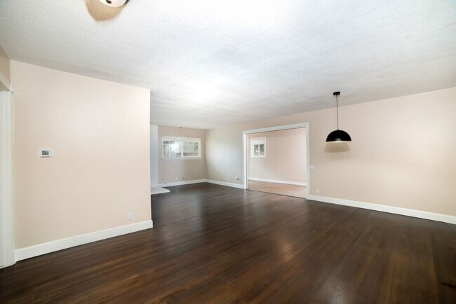 Foto del edificio - 2958 Gramercy St