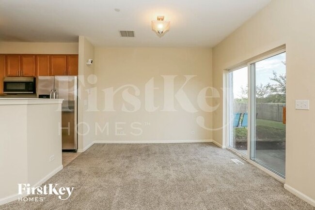 Building Photo - 6500 Gray Hawk Dr