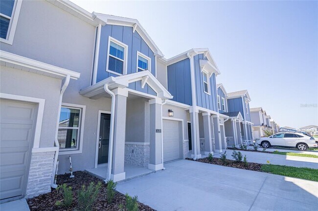 Building Photo - 2638 Runners Cir