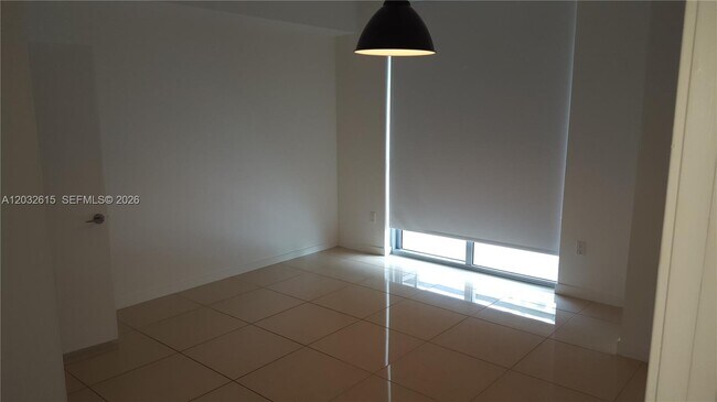 Foto del edificio - 1111 SW 1st Ave