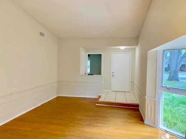 Building Photo - 6164 Sandcrest Cir