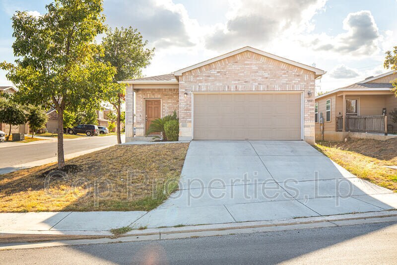 3811 Quiet Pine, Selma, TX 78154 House Rental in Selma, TX