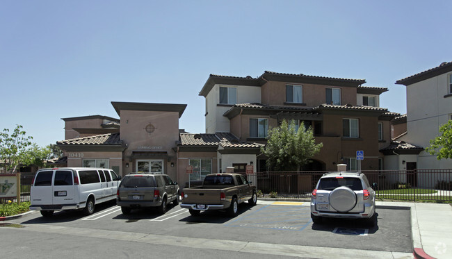 Building Photo - SAN ANTONIA VISTA APARTMENTS