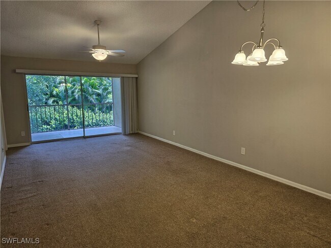 Foto del edificio - 605 Squire Cir