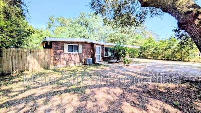 Building Photo - 2120 Curry Cir