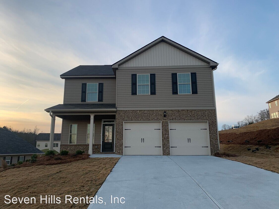 4 br, 2.5 bath House 487 Lakecrest Circle House Rental in Calhoun