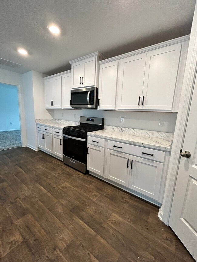 Building Photo - ENTRADA SUBDIVISION - 2024 BUILD -  4/2/3 ...