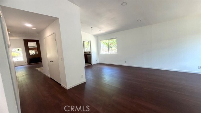 Foto del edificio - 1571 Kiowa Crest Dr