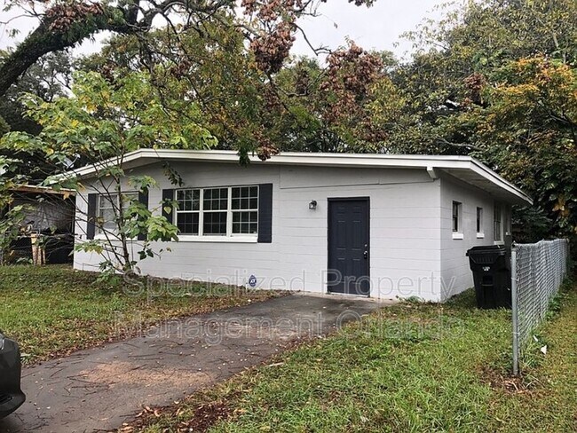 Building Photo - 1501 S Westmoreland Dr