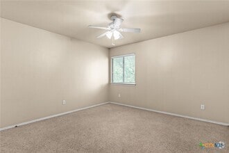 Building Photo - 5405 English Oak Dr