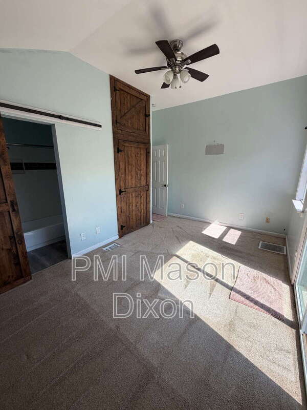 Foto del edificio - 7810 East Road