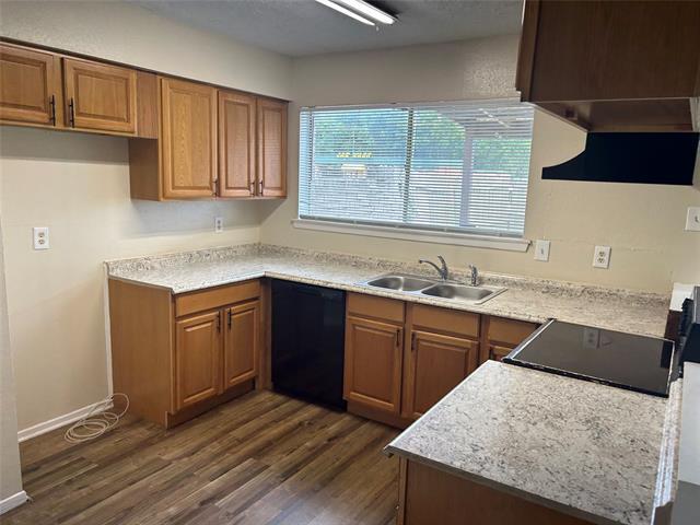 Building Photo - 1101 Trinidad Ln