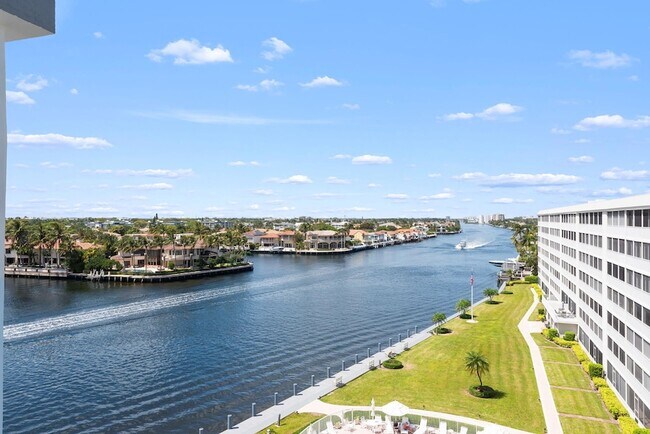 Foto del edificio - 3114 S Ocean Blvd