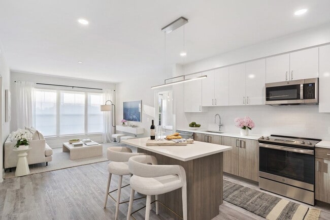 Building Photo - Chic Urban Living: Spacious 1-Bedroom Apar...