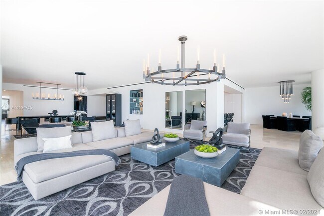 Foto del edificio - 9001 Collins Ave