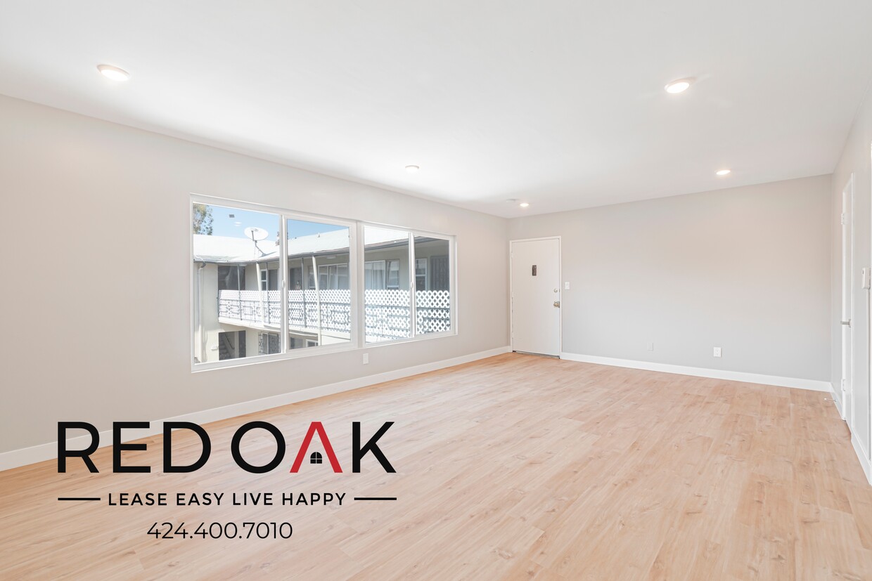Foto principal - 4646 Coliseum St