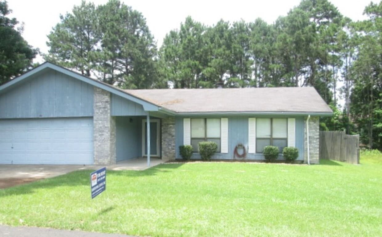 Primary Photo - 109 Franklin St