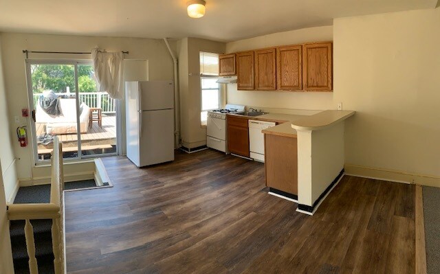 Foto principal - 3939 Baltimore Ave