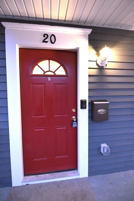 Building Photo - 20 11th St