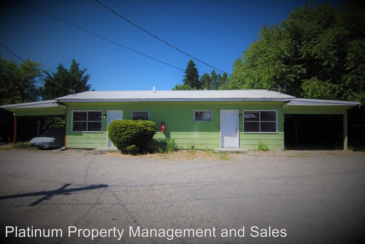 Primary Photo - 1350 N Devon Ave