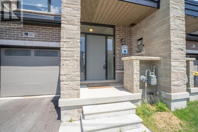 Building Photo - 1547 Rose Way