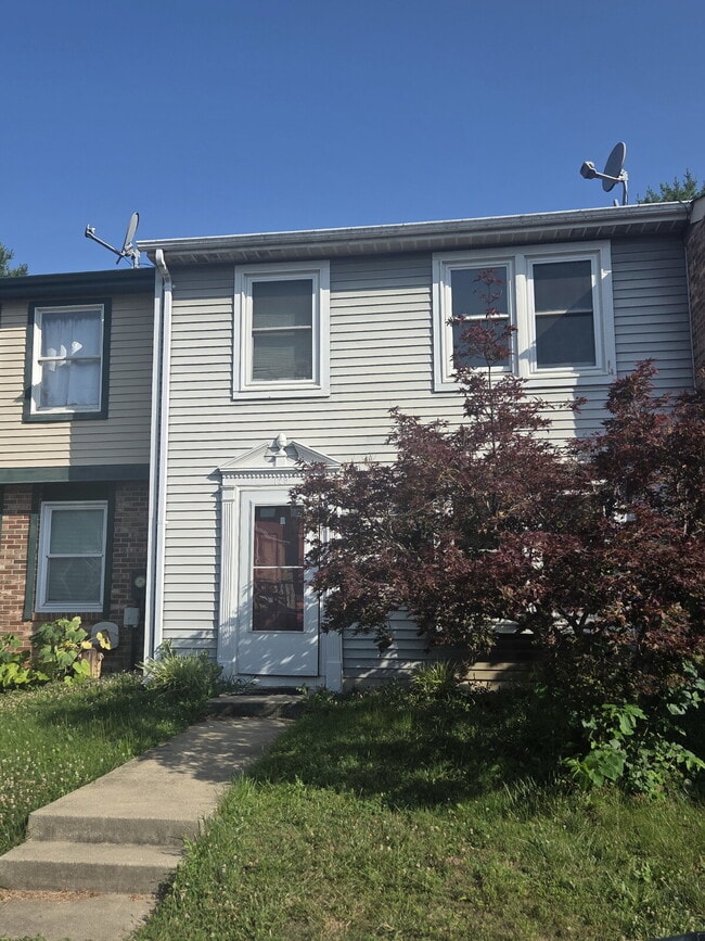 Building Photo - 129 Sandalwood Ct