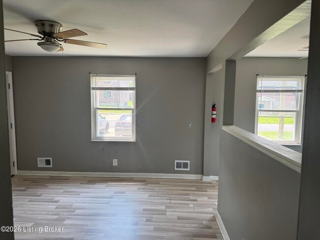 Foto del edificio - 10303 Torrington Rd