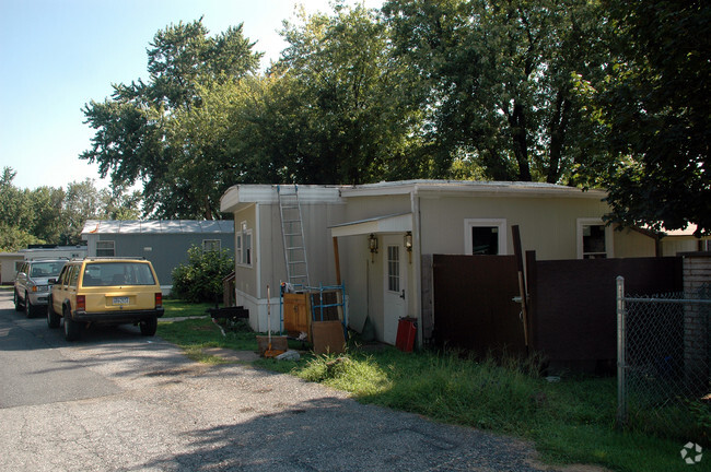 Building Photo - Rosedale Mobile Home Park