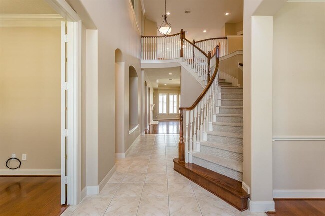Building Photo - 1556 Tahoe Ct