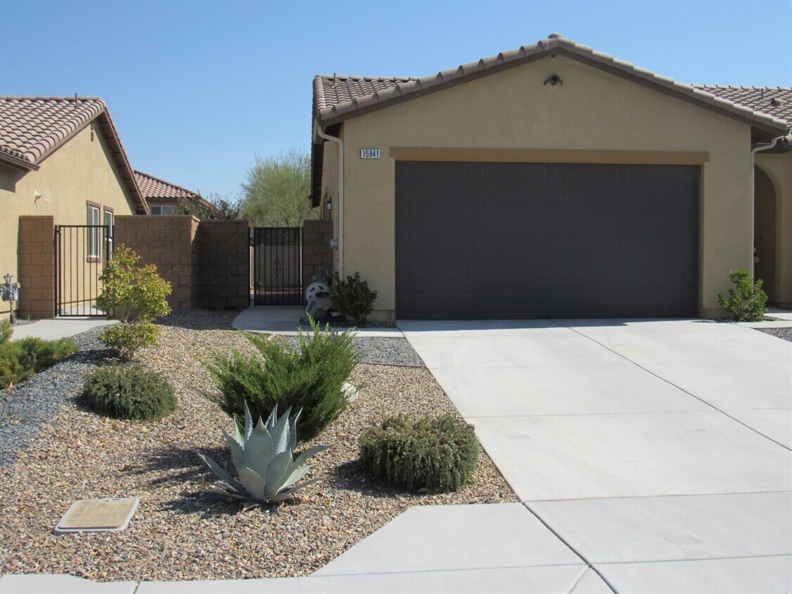 Primary Photo - 15941 Silver Tip Way