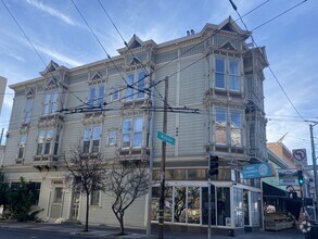 Building Photo - 2903 Mission St