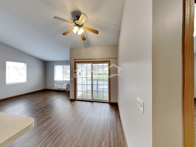 Building Photo - 1323 Silverstone Drive