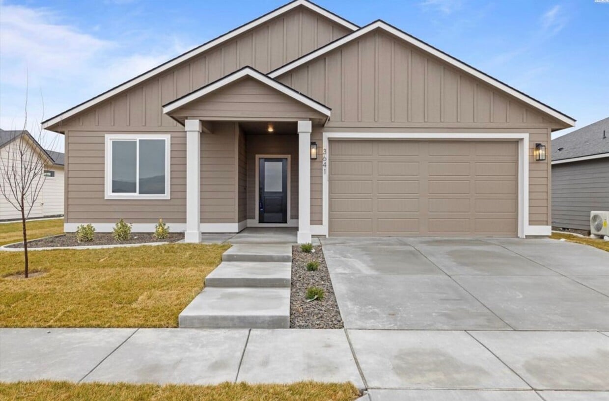 Primary Photo - Brand New Construction Home in Richland – ...