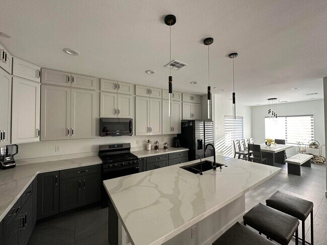 Foto del edificio - 1417 Winwood St