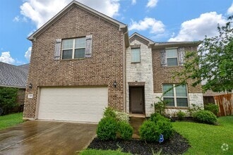 Building Photo - 30217 Live Oak Way