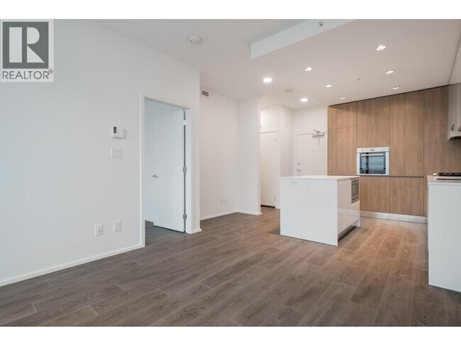 Photo du bâtiment - 4650 Brentwood Blvd