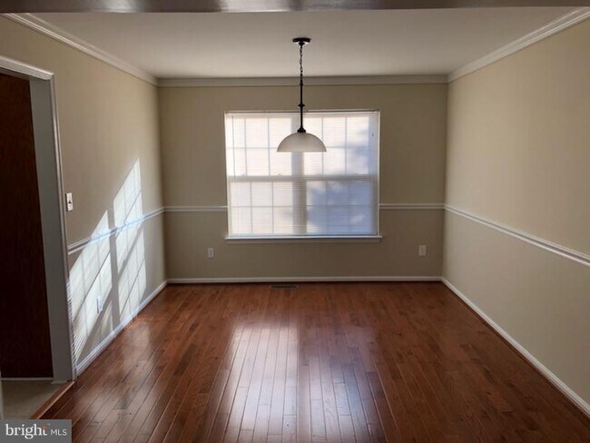 Foto del edificio - 12 Morrissey Stone Ct