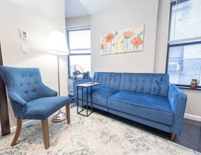 Building Photo - 5 W 101st St