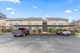 Building Photo - 5005 Georgi Ln