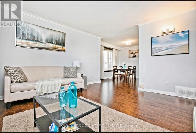 Building Photo - 31 Romulus Dr