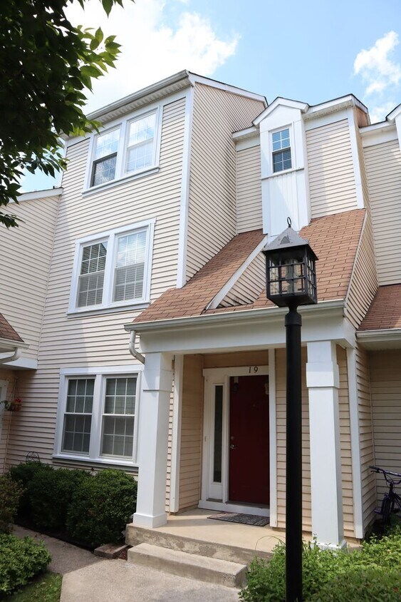 Primary Photo - Gorgeous Updated Townhouse in the heart of...
