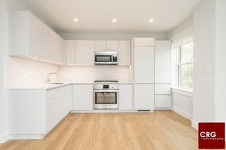 Building Photo - 123-125 Highland Ave