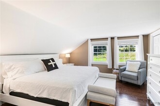 Building Photo - 4373 Jordan Rd