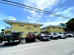 Building Photo - 3820 Ocean Beach Blvd