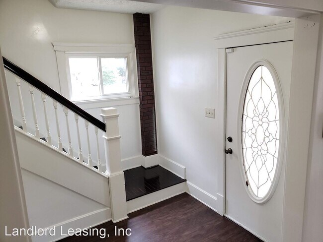 Building Photo - 4 br, 2 bath House - 106 Water Street