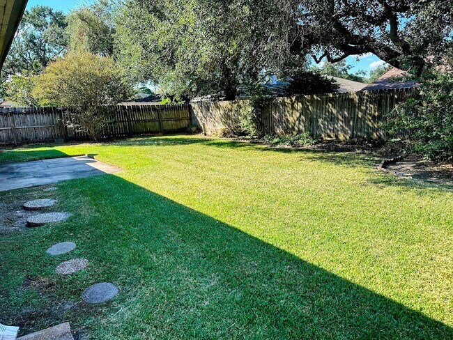 Foto del edificio - 8419 Bandridge Rd