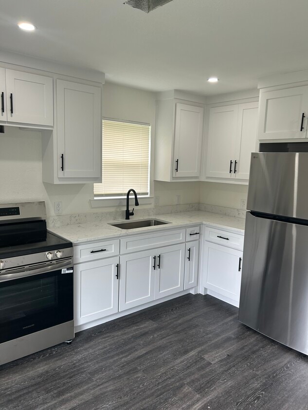 Photo - 110 Baker Ln (Farmersville, TX)